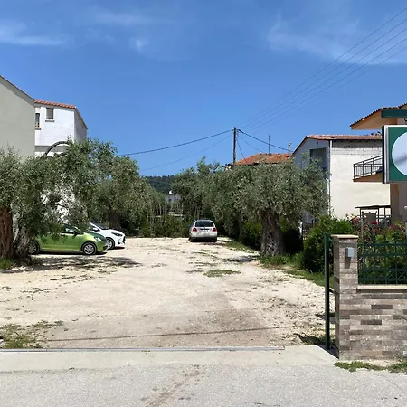 Apartment Drakontis